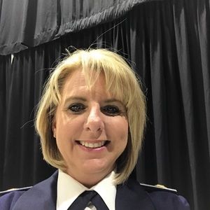 Meet your Posher, Cassandra